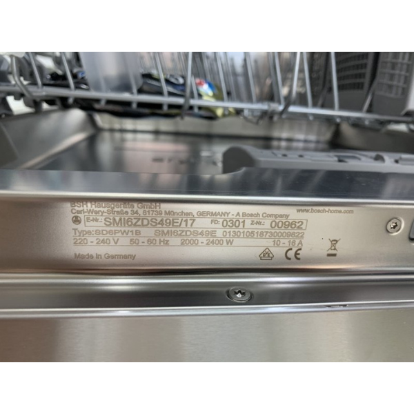 Máy rửa chén Bosch SMI6ZDS49E Series 6