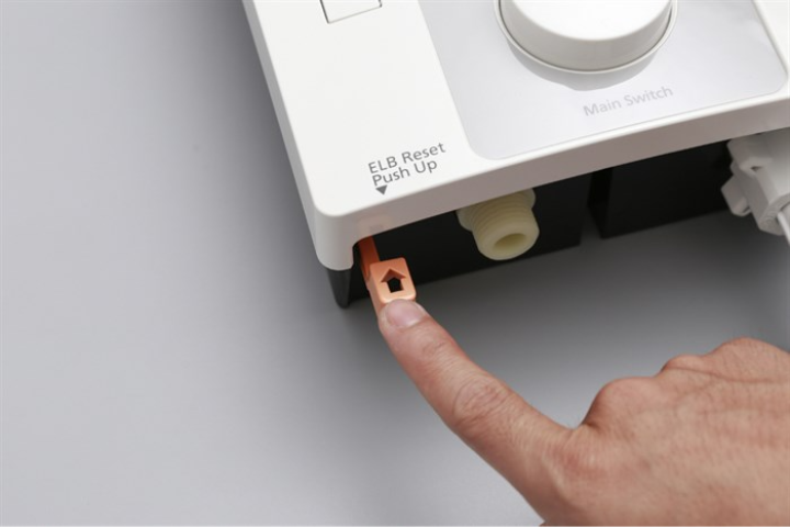 Máy nước nóng Panasonic DH-3RL2VH
