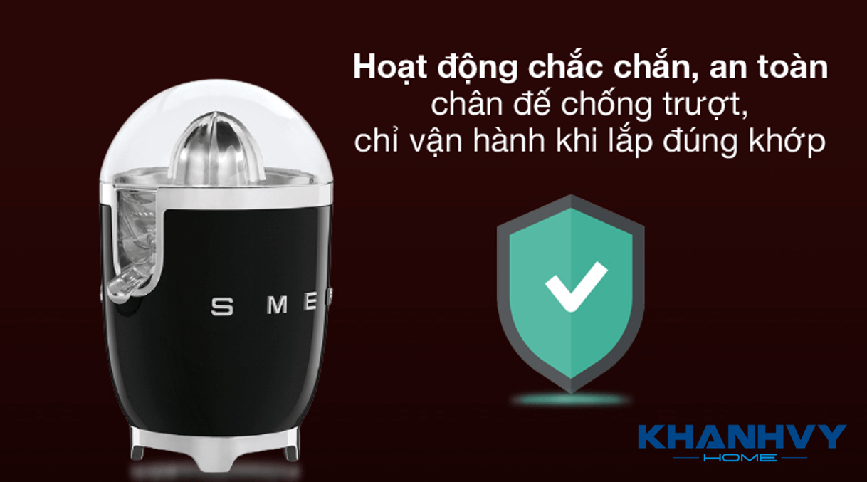 Các bộ phận của máy vắt cam SMEG CJF01BLEU 535.43.640 đều được làm từ những chất liệu cao cấp và bền bỉ, đảm bảo an toàn cho sức khỏe