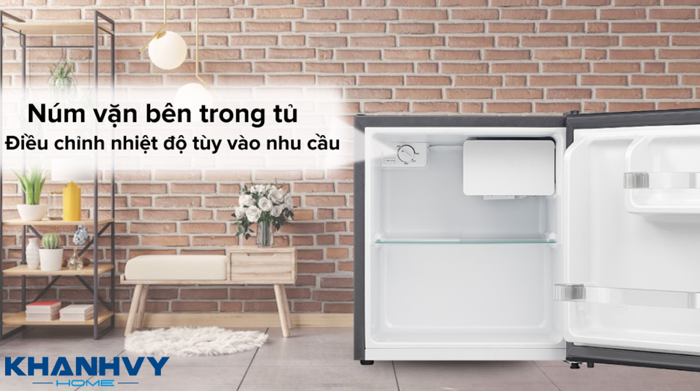 Tủ lạnh mini có núm vặn cơ để điều khiển rất tiện dụng