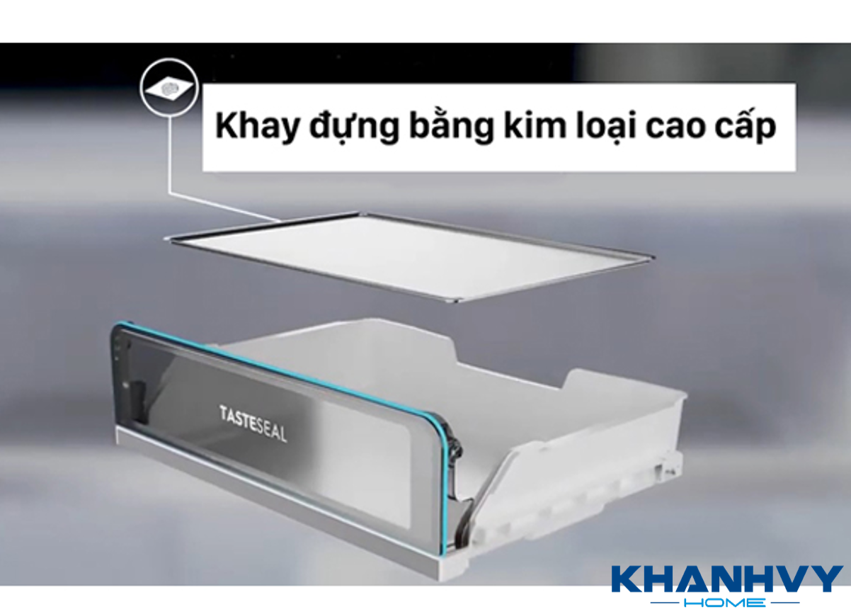 Tủ lạnh Electrolux ETB3440K-A được trang bị khay đựng bằng kim loại cao cấp