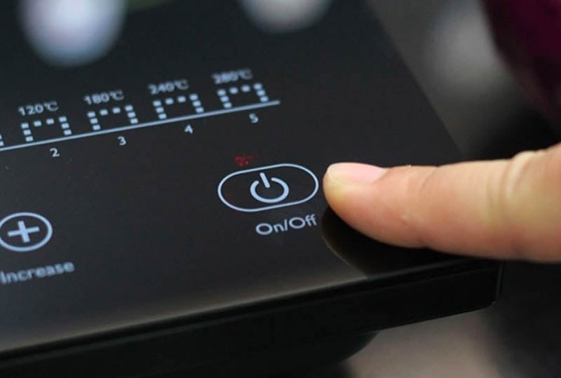 Cách sử dụng bếp từ Smeg SIM631WLDR 535.64.143