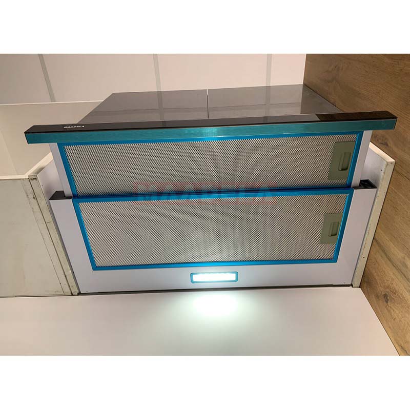 Máy hút mùi âm tủ Maadela MH-70RSB được trang bị hệ thống đèn led