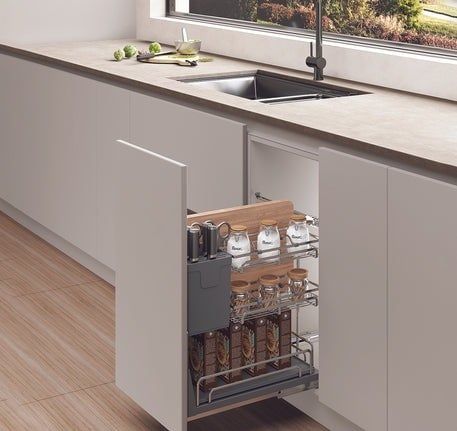 Kệ đựng chai lọ, dao thớt Hafele Omero Multi 547.11.006