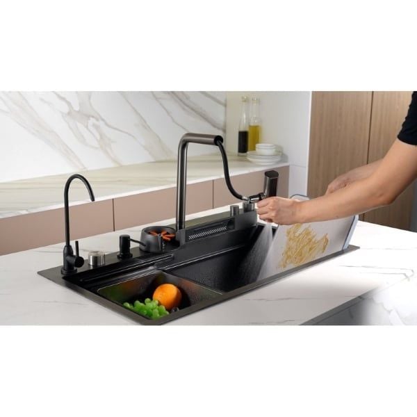 Chậu rửa chén chống xước Wabenform Maadela MDS-7547DRF Lechfall