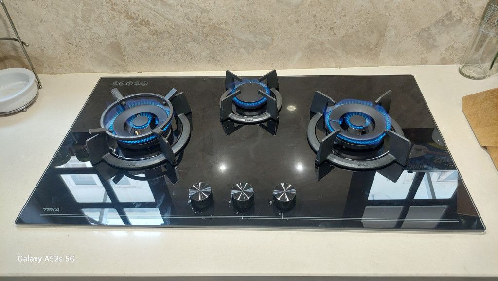 Sản phẩm chứa ảnh đánh giá của người dùng[ Không được xoá]