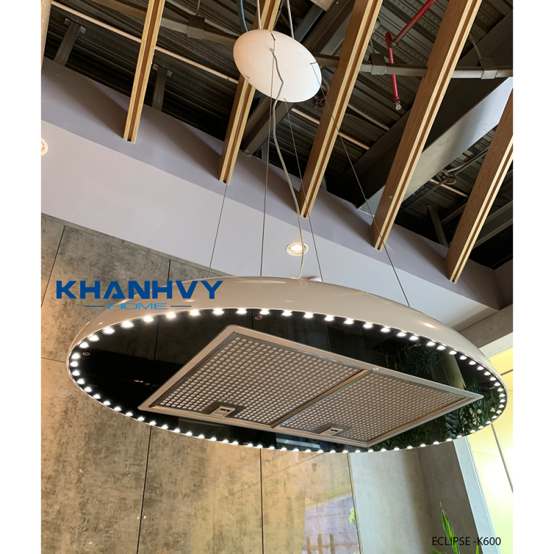 Máy hút khói khử mùi đảo ECLIPSE-K600 có bộ lưới lọc dễ dàng tháo lắp vệ sinh