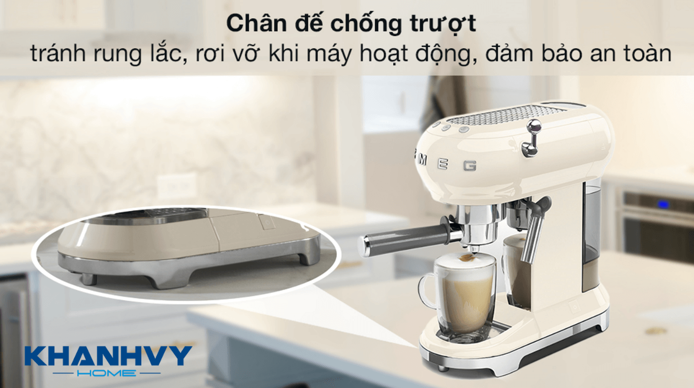 Máy có thiết kế chân đế chống trượt giúp máy hoạt động êm ái và ổn định