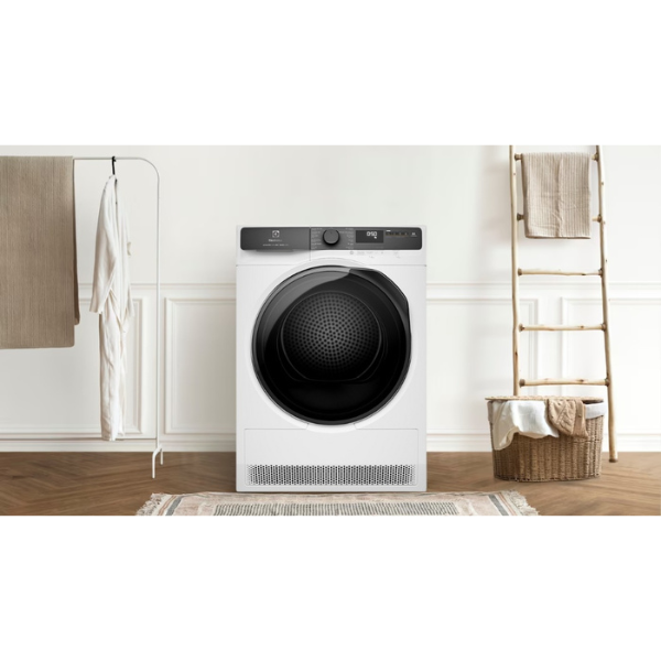 Máy sấy bơm nhiệt 8kg Electrolux EDH803J5WC