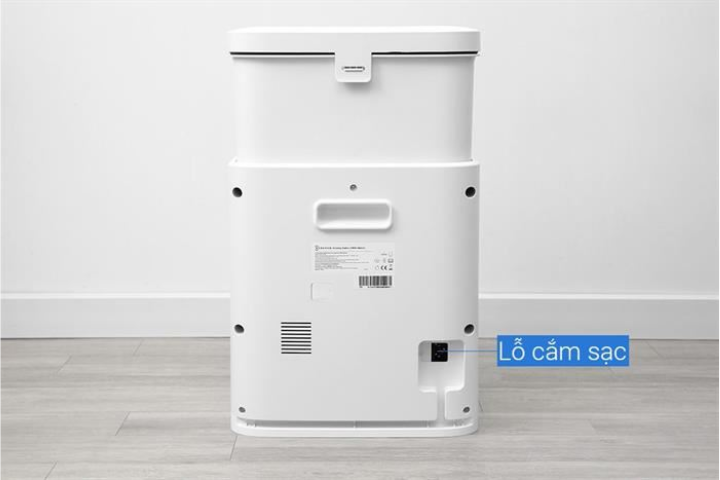 Robot hút bụi Ecovacs N30 Pro Omni màu trắng