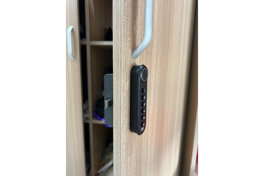 Khóa tủ vân tay PHGlock CLF9021-B