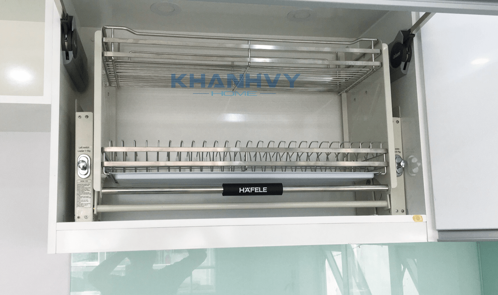  Giá bát đĩa nâng hạ Hafele 900mm 504.75.026 tại Khánh Vy Home giúp không gian bếp thêm phần sang trọng