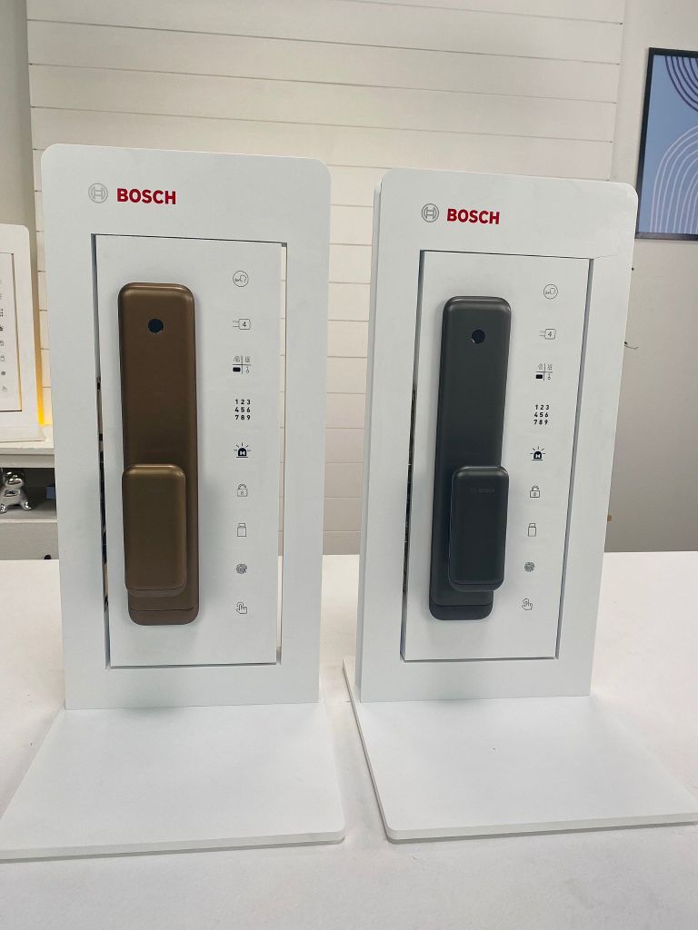 Khóa điện tử Bosch EL500 EU Gray