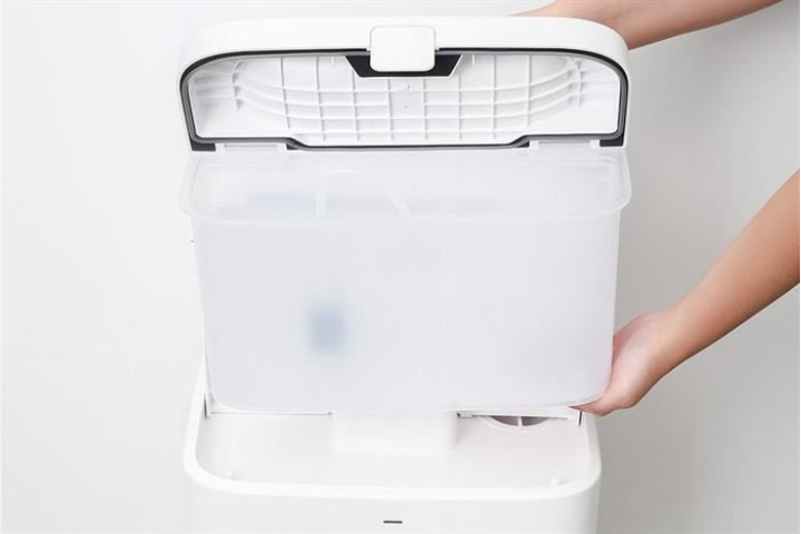 Robot hút bụi Ecovacs N30 Pro Omni màu trắng