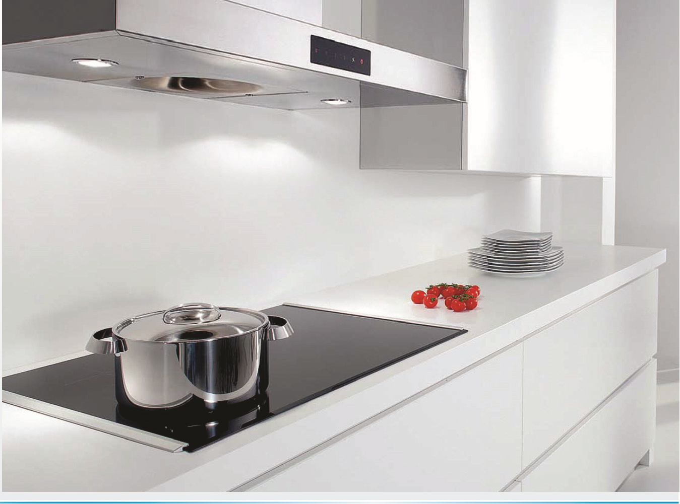  Bếp điện từ Eurosun EU-T210PLUS được sản xuất bằng chất liệu có độ bền cao