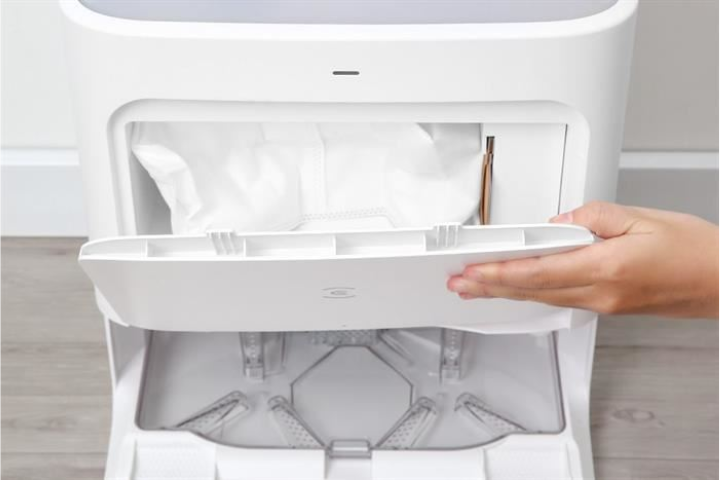 Robot hút bụi Ecovacs N30 Pro Omni màu trắng
