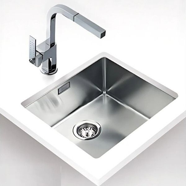 Chậu rửa chén Malloca MS 1044P