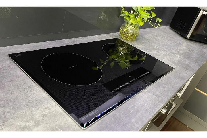 Bếp từ Eurosun EU-T710Pro