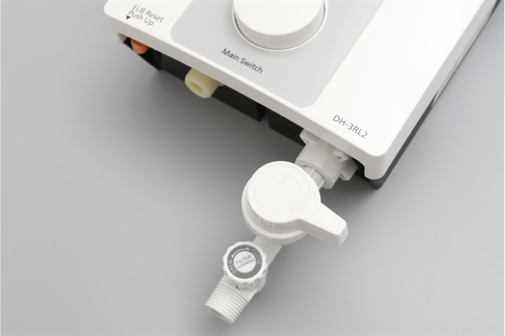 Máy nước nóng Panasonic DH-3RL2VH