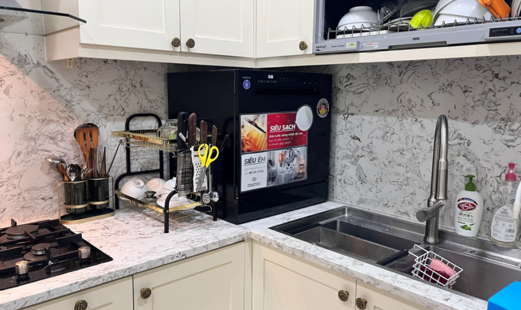 Sản phẩm chứa ảnh đánh giá của người dùng[ Không được xoá]