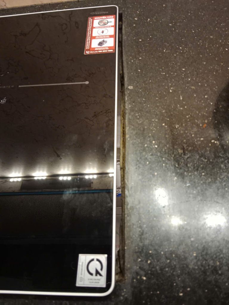 Sản phẩm chứa ảnh đánh giá của người dùng[ Không được xoá]