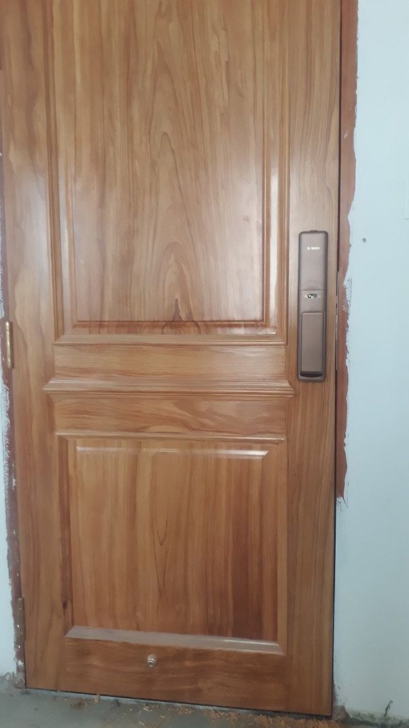Khóa điện tử Bosch FU750 EU Amber Gold