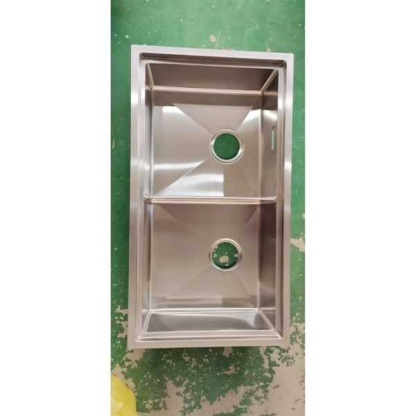 Chậu rửa chén Maadela MDS-8245FDU