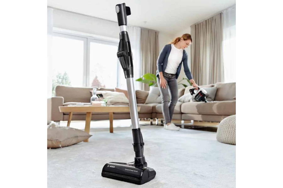 Máy hút bụi Bosch BBS711W