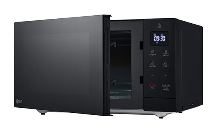 Lò vi sóng LG MS3032JAS NeoChef™ 30L màu đen