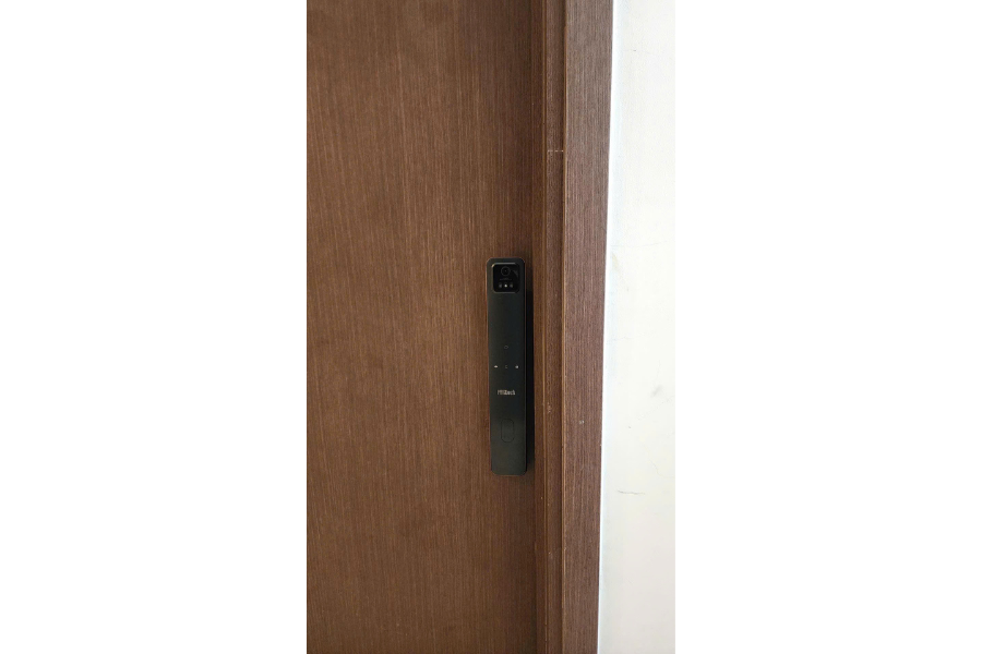 Khóa nhận diện khuôn mặt PHGLock FL6617 APP