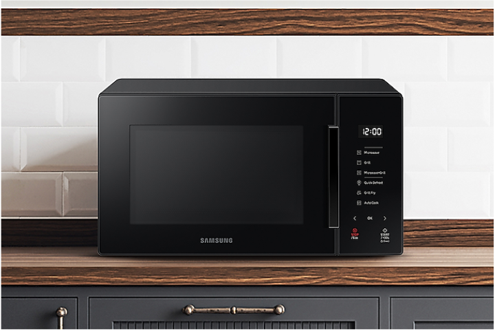 Lò vi sóng Samsung MG23T5018CK công nghệ chiên nướng Grill Fry 23L màu đen