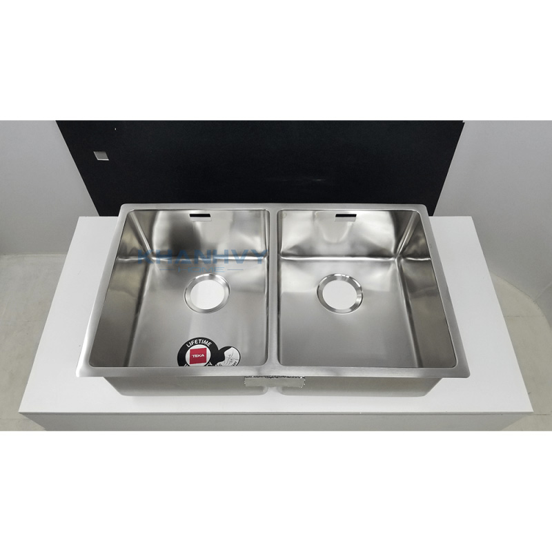 Chậu rửa inox TEKA BE LINEA RS15 2B 740 115030007 làm từ chất liệu inox 304 sáng bóng