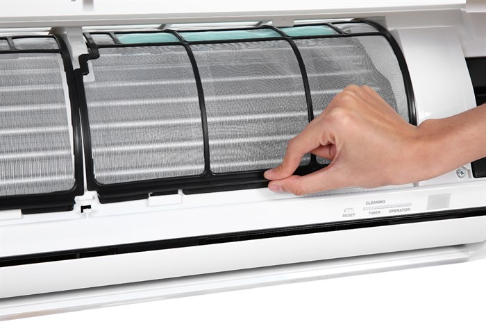 Máy lạnh Toshiba RAS-H10L3KCVG-V Inverter 1 chiều 9.000 BTU 1 HP