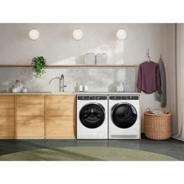Máy sấy bơm nhiệt 9kg Electrolux EDH903R7WC