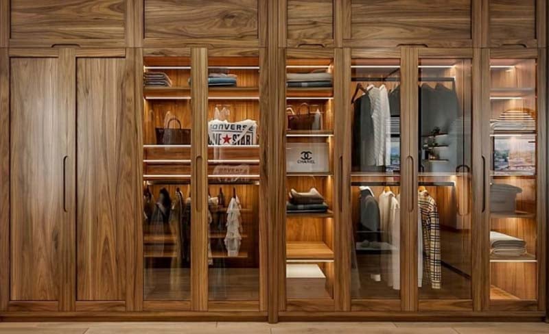 Đội kỹ thuật thi công lắp đặt công trình của Khánh Vy Home