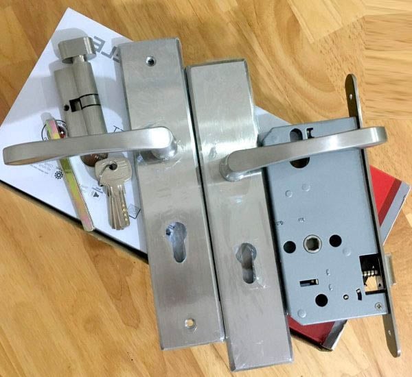 Bộ khóa tay nắm đế dài DIY Hafele 499.62.503
