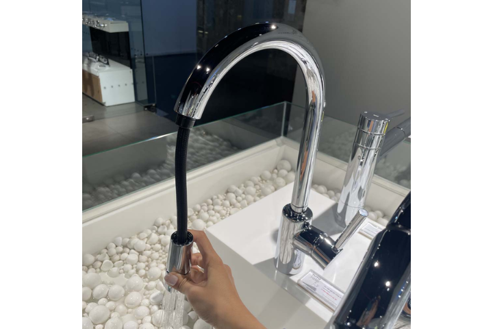 Vòi rửa chén Toto TX608KNBR nóng lạnh