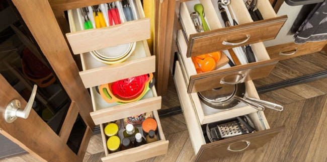 Ray âm EPC EVO mở toàn phần, nhấn mở Hafele 433.32.171 có nhiều tính năng nổi bật