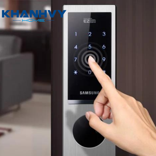 Khóa cửa bằng mã số