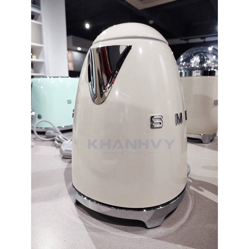 Ấm đun nước SMEG KLF03CREU 535.43.675