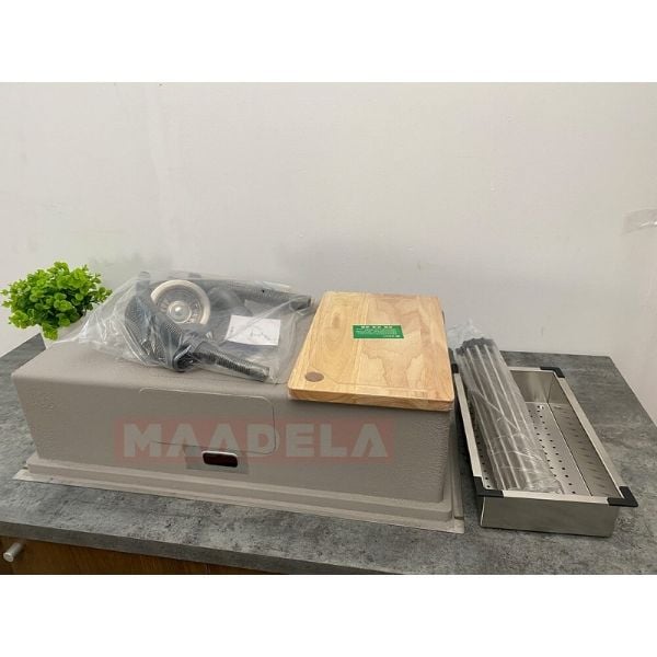 Chậu rửa chén Maadela MDS-8245FSU