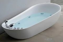 Bồn tắm cá heo Maamo MA-2429MS gắn massage và sen vòi