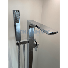 Bộ trộn bồn tắm đặt sàn REGAL Hafele 495.61.128