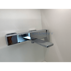 Bộ trộn bồn tắm lắp nổi REGAL Hafele 495.61.122