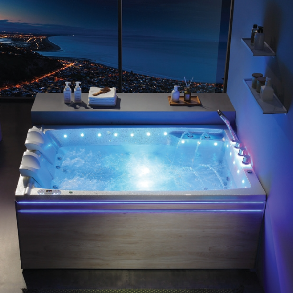 Bồn Tắm Massage Đặt Sàn Roland BT-028