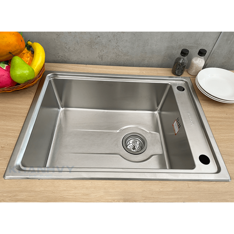 Chậu rửa chén Malloca MS 5066W