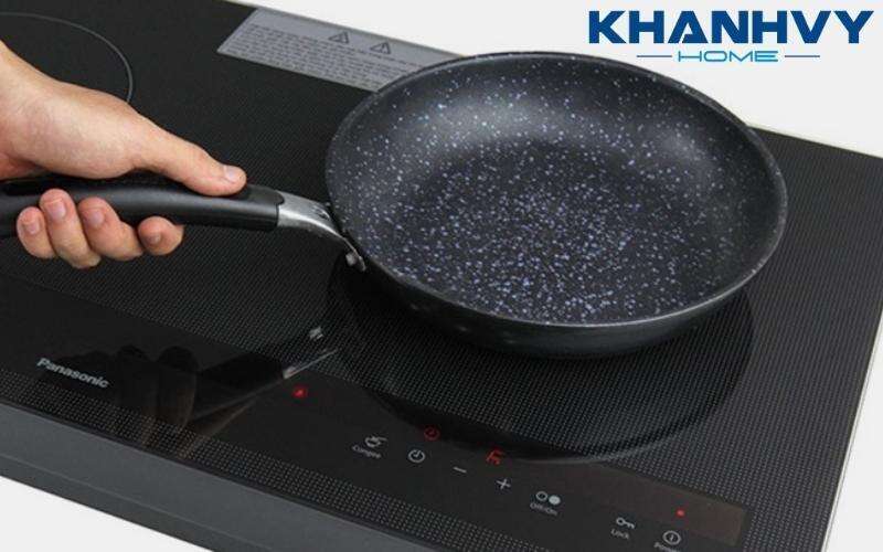 Bếp từ sẽ tự động tắt khi nồi không chứa thực phẩm