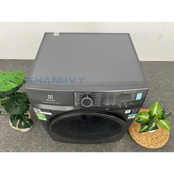 Máy giặt cửa trước 8kg UltimateCare 500 Electrolux EWF8024P5SB