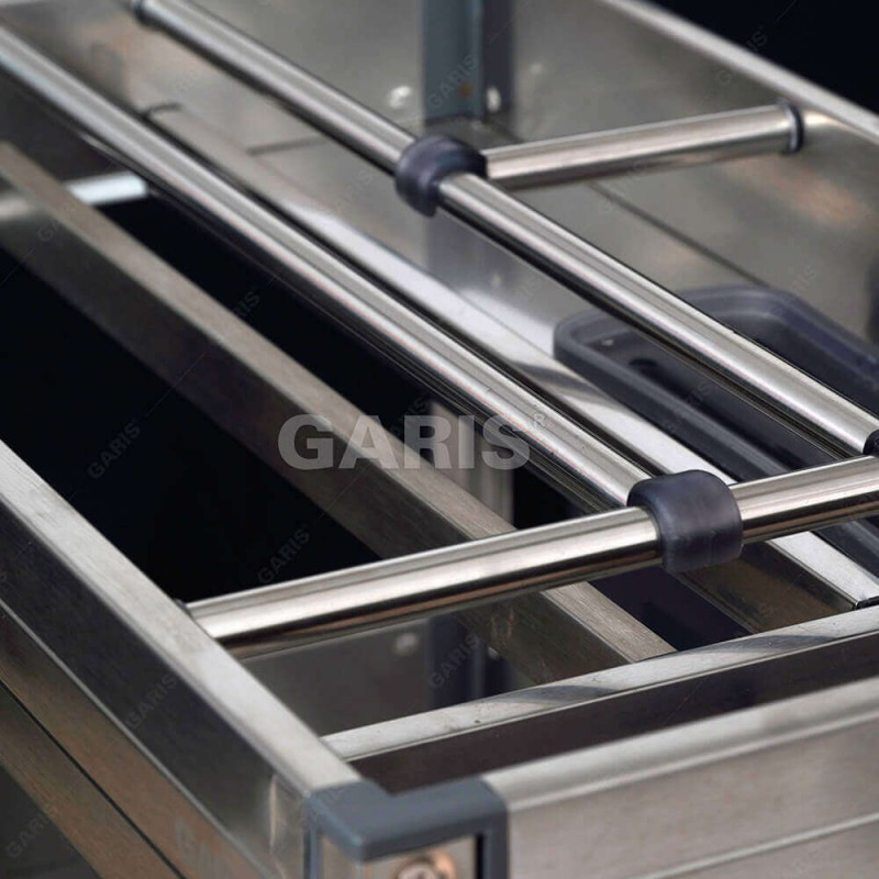 Giá dao thớt, gia vị, chai lọ cánh kéo Garis GM01.30