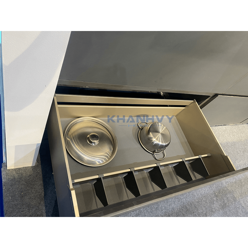 Giá xoong nồi hộp Eurogold EUM5090
